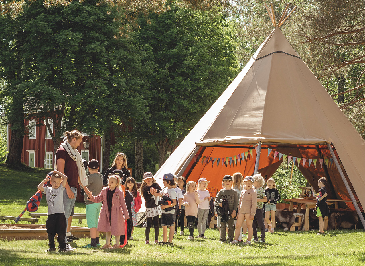 Outdoor learning space for schools